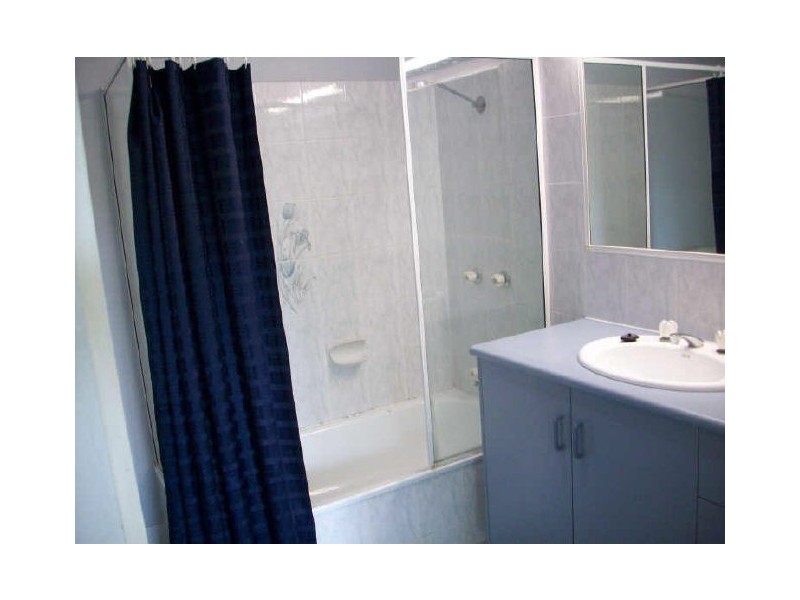 2/21 Rutherford Street, Yorkeys Knob QLD 4878