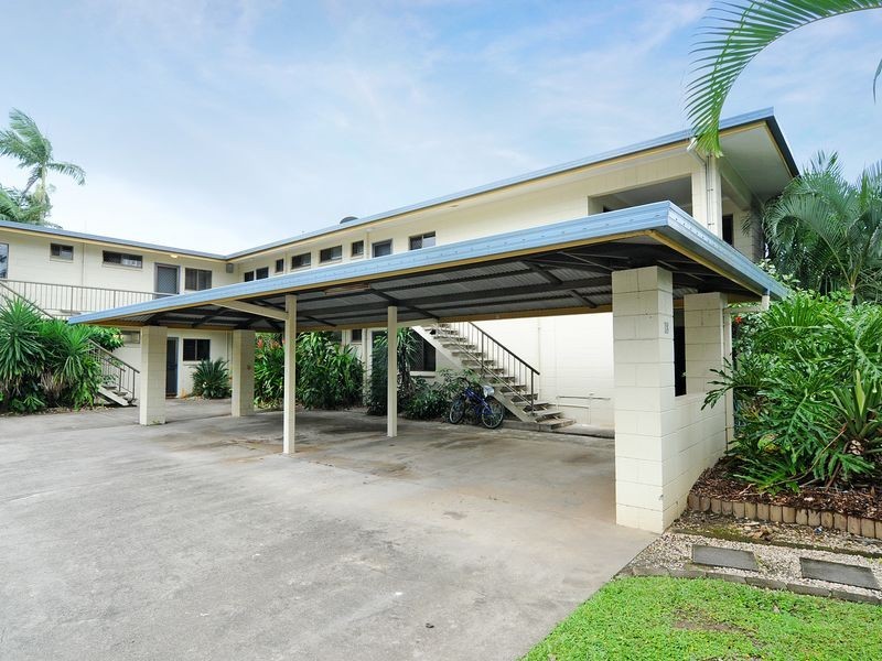 8/18 Jensen Street, Manoora QLD 4870