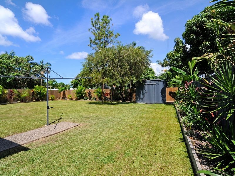 17 Purbeck Place, Edge Hill QLD 4870