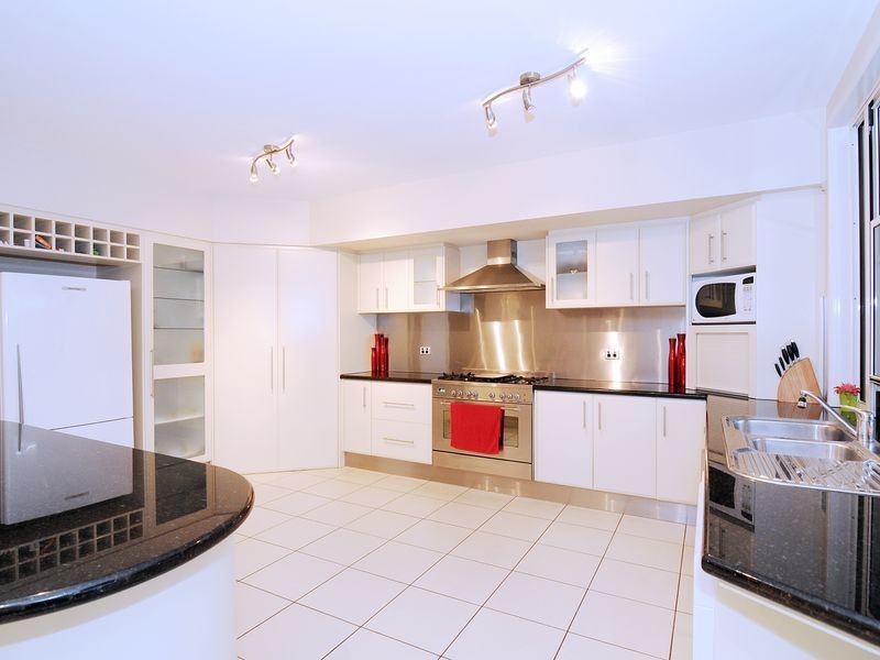 5-7 Kirrima Court, Redlynch QLD 4870