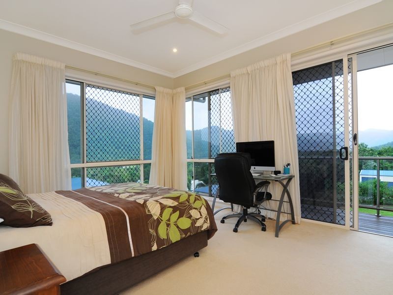 5-7 Kirrima Court, Redlynch QLD 4870