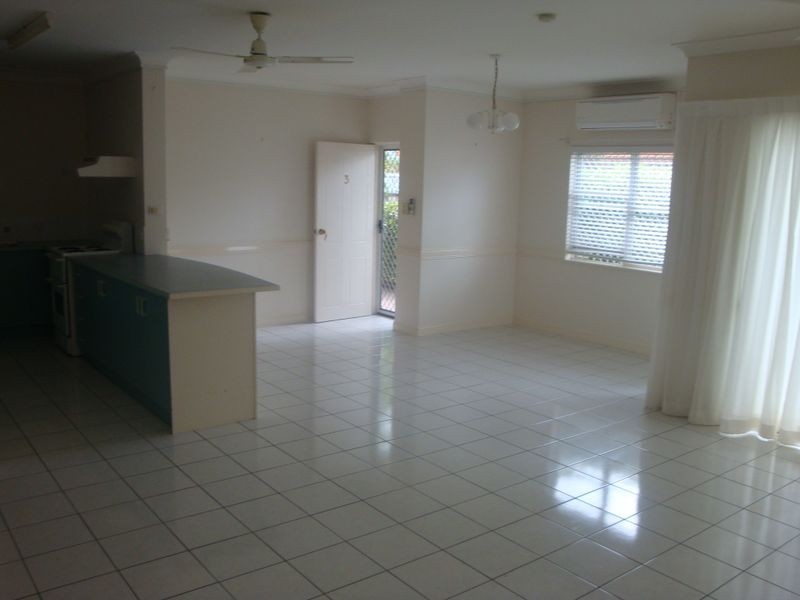 3/7 Springfield Crescent, Manoora QLD 4870