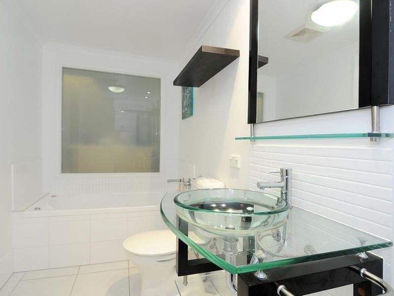 203/23-27 Mcleod Street, Aeroglen QLD 4870