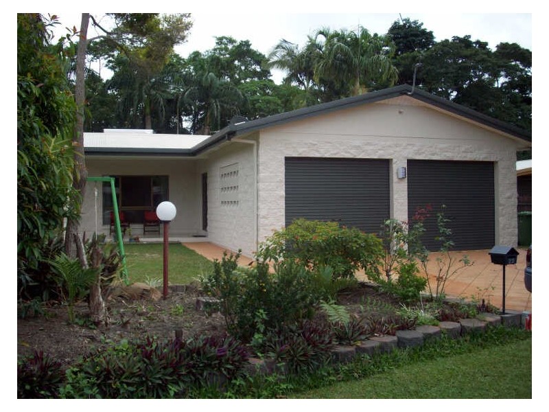 22 Shannon Drive, Woree QLD 4868