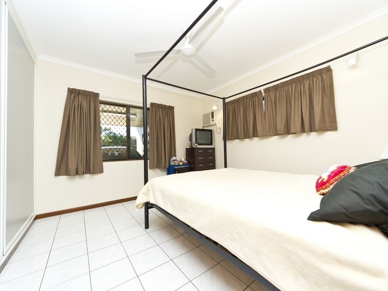 15 Golden Grove Drive, Bentley Park QLD 4869