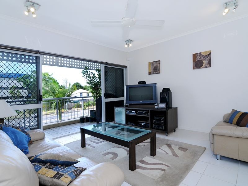 13/14 Upward Street, Cairns QLD 4870