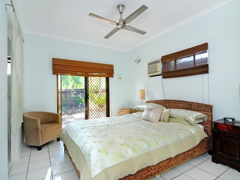 2/21 Caribbean Street, Holloways Beach QLD 4878