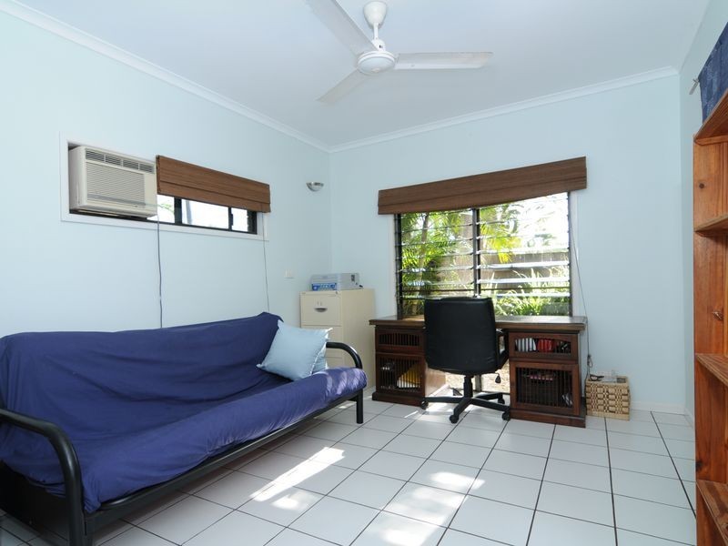 2/21 Caribbean Street, Holloways Beach QLD 4878