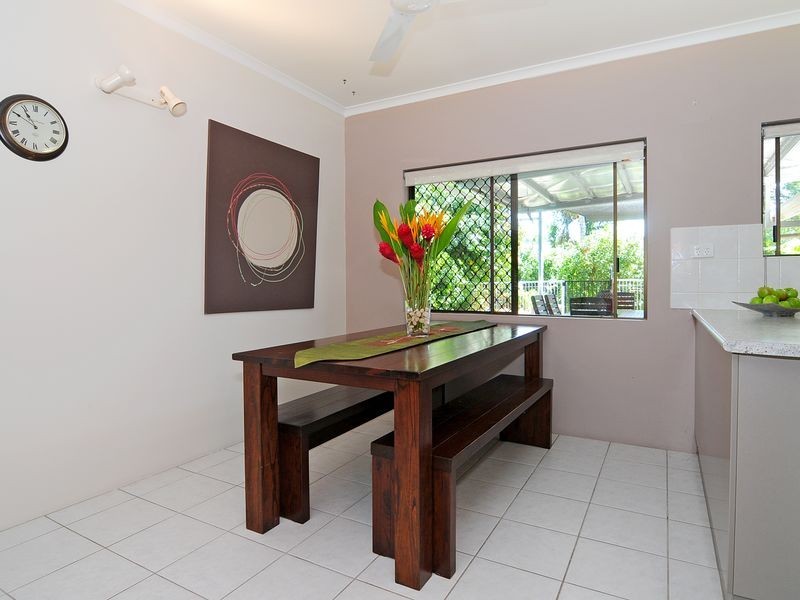 17 Tolson Close, Brinsmead QLD 4870