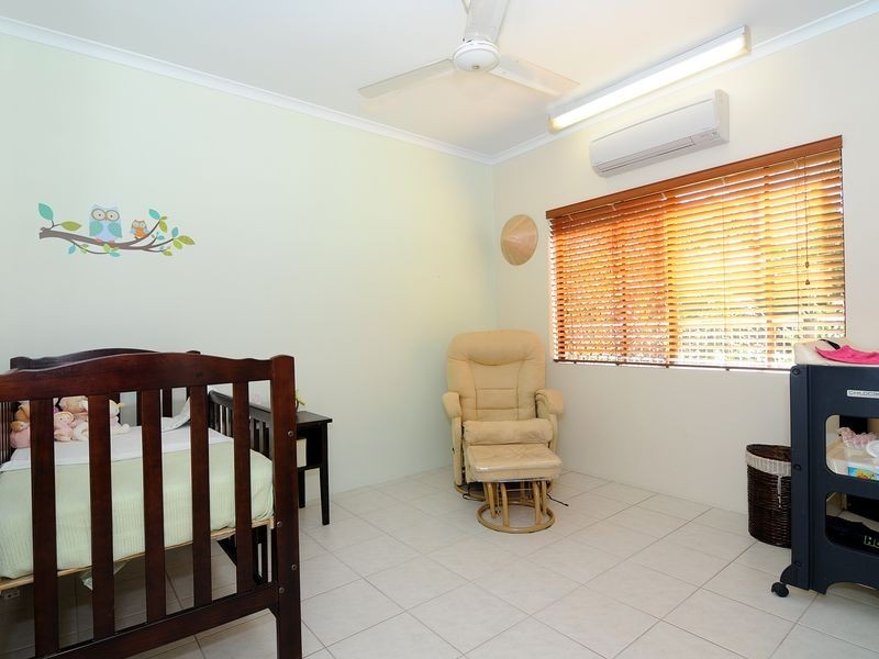 17 Tolson Close, Brinsmead QLD 4870