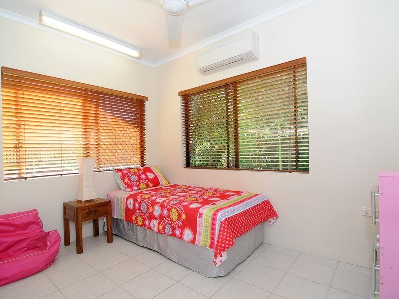 17 Tolson Close, Brinsmead QLD 4870