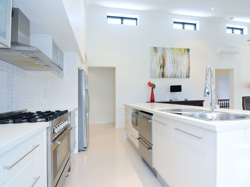12 Greendale Close, Brinsmead QLD 4870