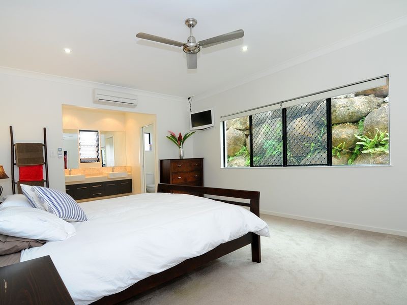 12 Greendale Close, Brinsmead QLD 4870