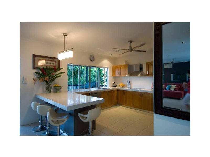 12 Trundle Terrace, Whitfield QLD 4870