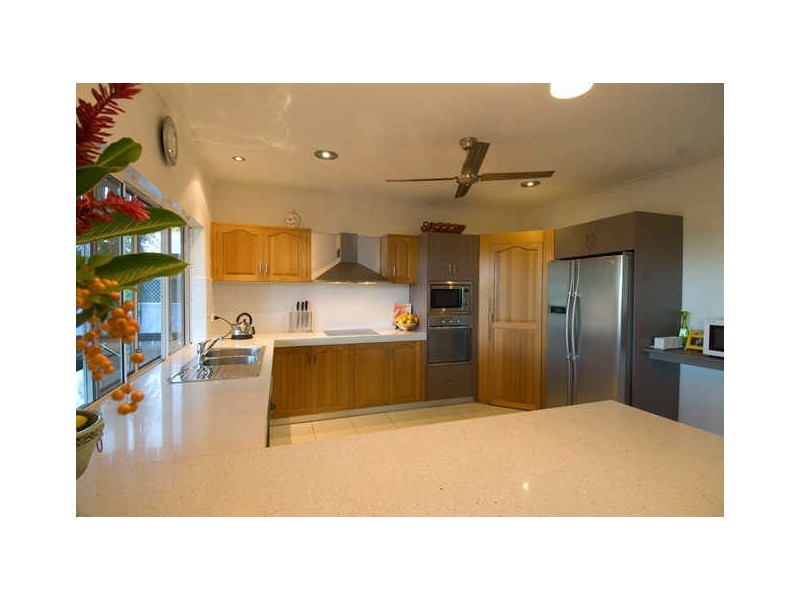12 Trundle Terrace, Whitfield QLD 4870