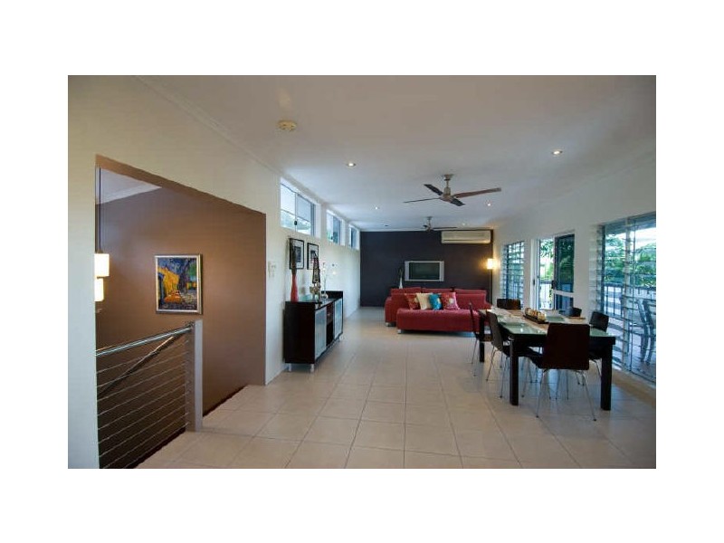 12 Trundle Terrace, Whitfield QLD 4870