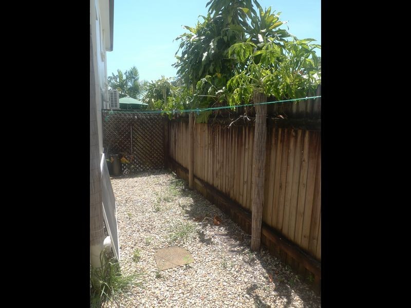 2/513 Varley Street, Yorkeys Knob QLD 4878