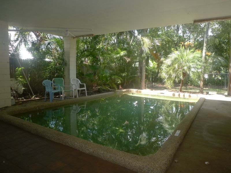 2/513 Varley Street, Yorkeys Knob QLD 4878