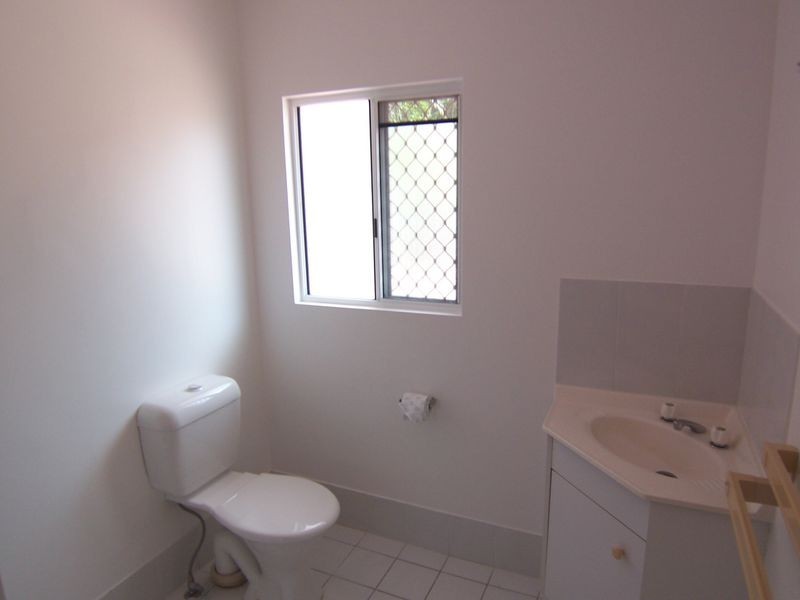 2/17 Vallely Street, Freshwater QLD 4870