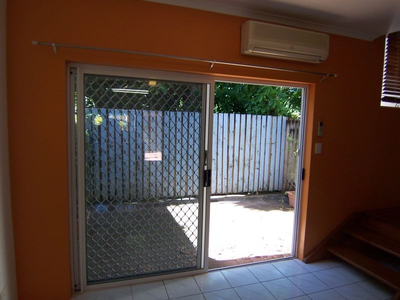 2/17 Vallely Street, Freshwater QLD 4870