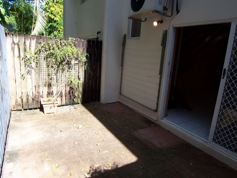 2/17 Vallely Street, Freshwater QLD 4870