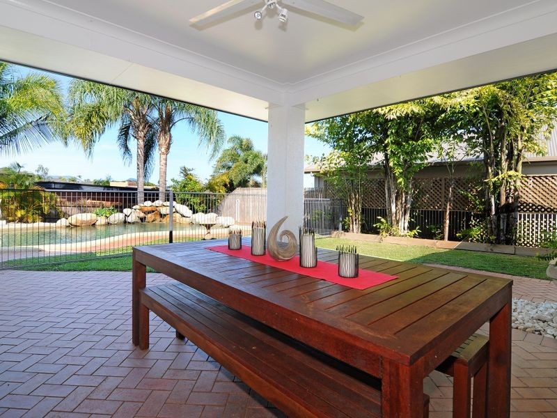 14 Greenock Way, Brinsmead QLD 4870