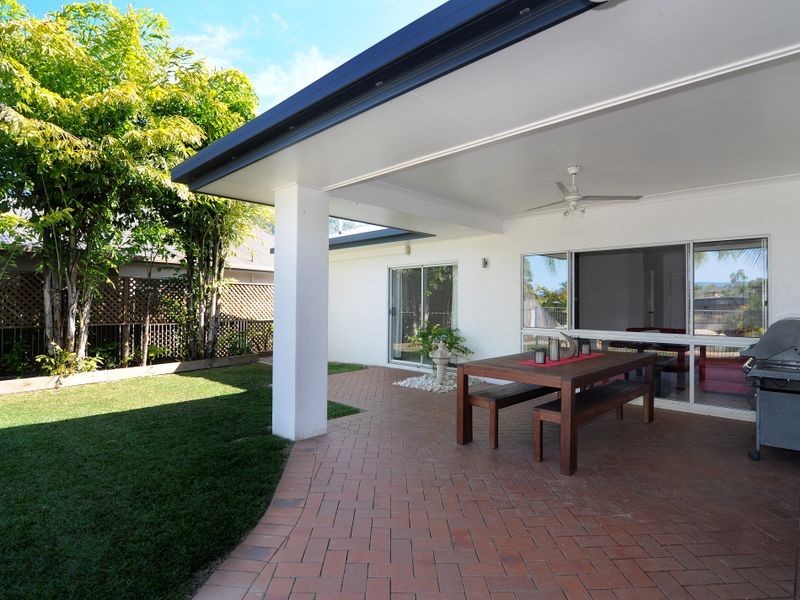 14 Greenock Way, Brinsmead QLD 4870