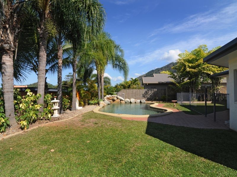 14 Greenock Way, Brinsmead QLD 4870