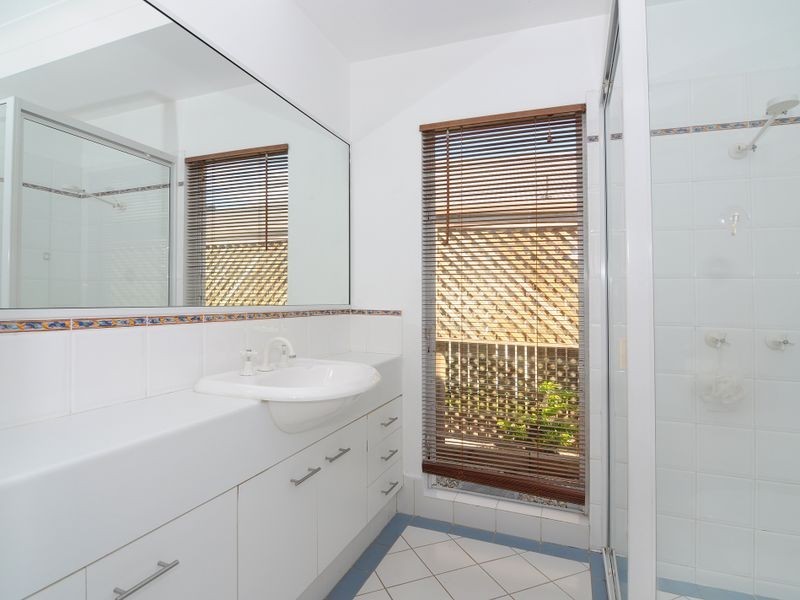 14 Greenock Way, Brinsmead QLD 4870