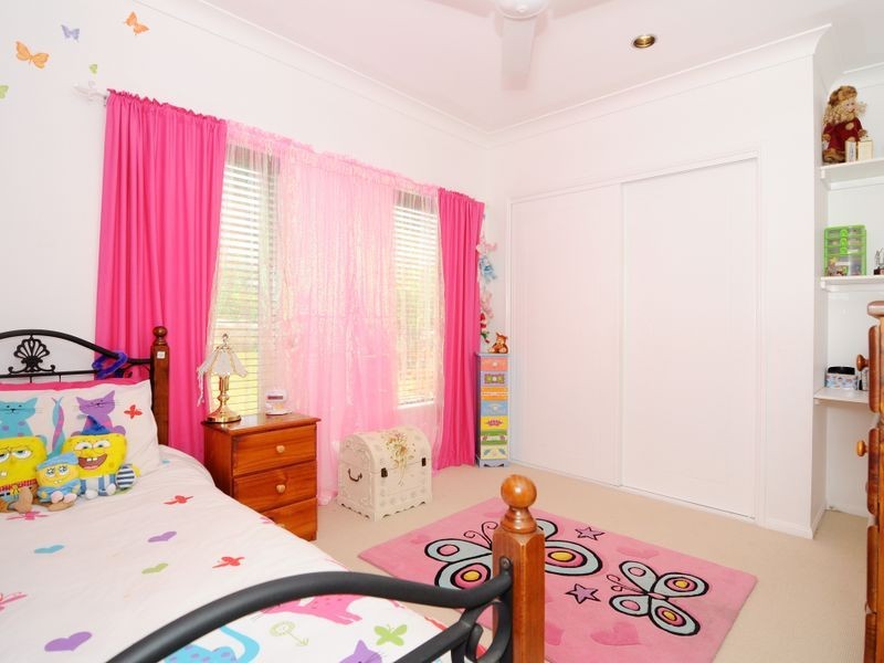 14 Greenock Way, Brinsmead QLD 4870