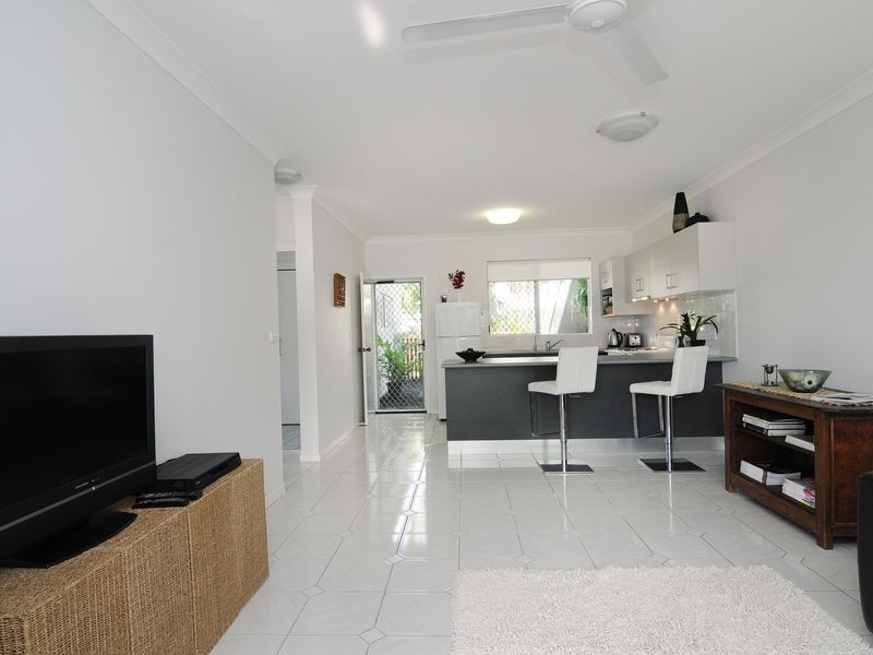 1/13 Givens Street, Westcourt QLD 4870