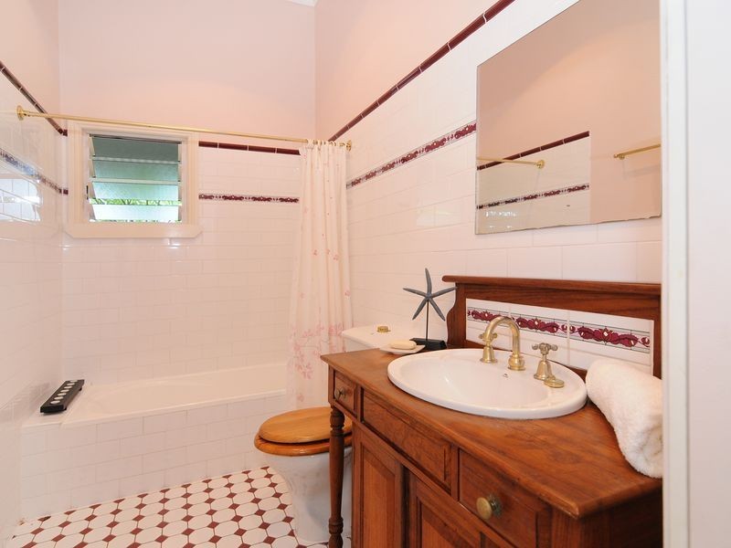 22 Trundle Terrace, Whitfield QLD 4870