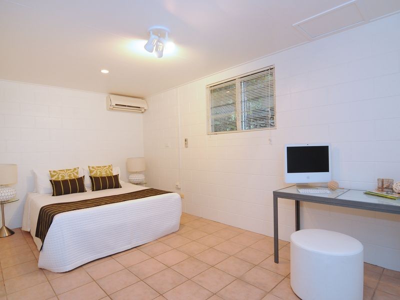22 Trundle Terrace, Whitfield QLD 4870