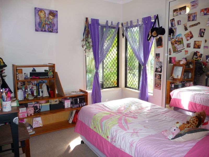 3 Everglade Rise, Brinsmead QLD 4870