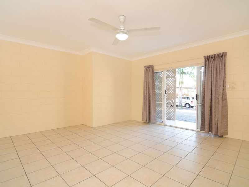 6/52 Pease Street, Manoora QLD 4870