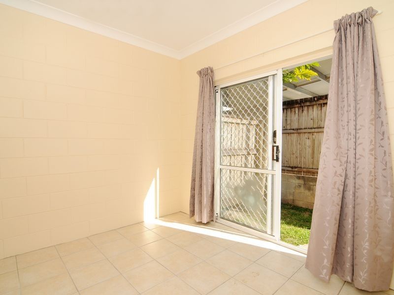6/52 Pease Street, Manoora QLD 4870