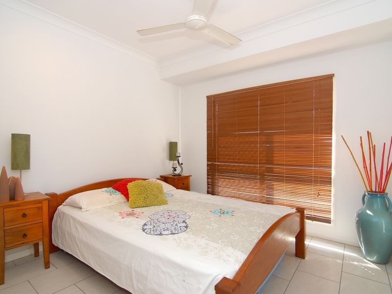 100 McFarlane Drive, Kanimbla QLD 4870