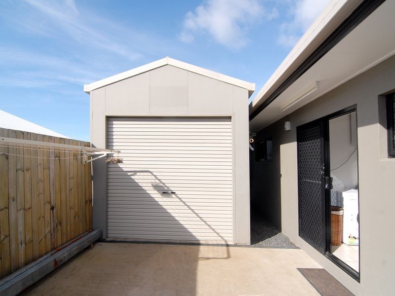 100 McFarlane Drive, Kanimbla QLD 4870