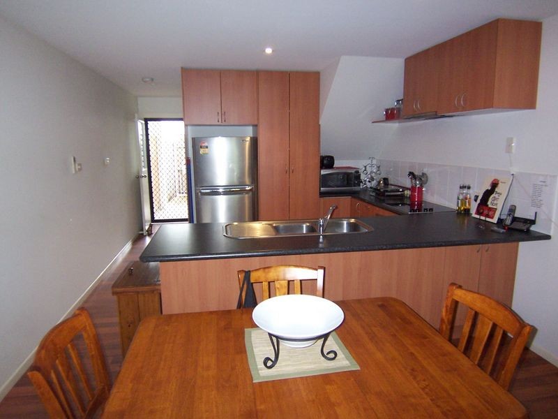 6/9 Grantala Street, Manoora QLD 4870