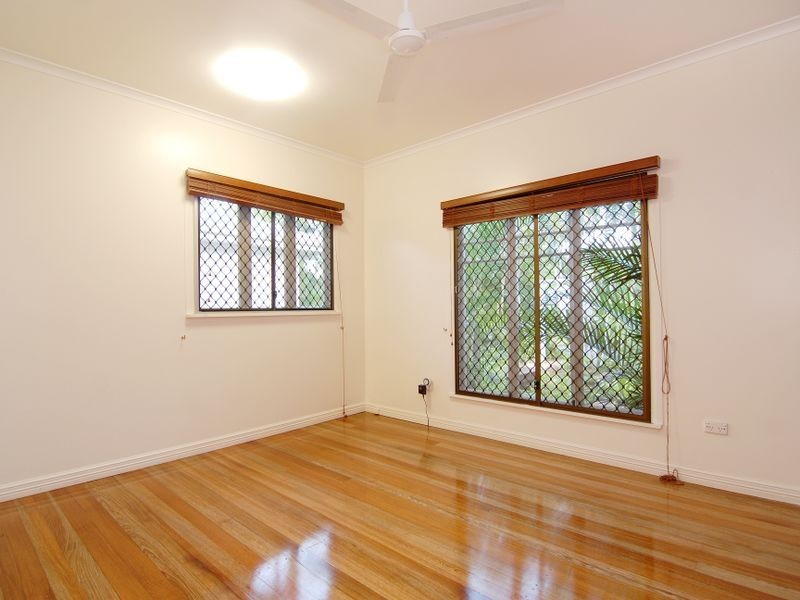 22 Bolton Street, Whitfield QLD 4870