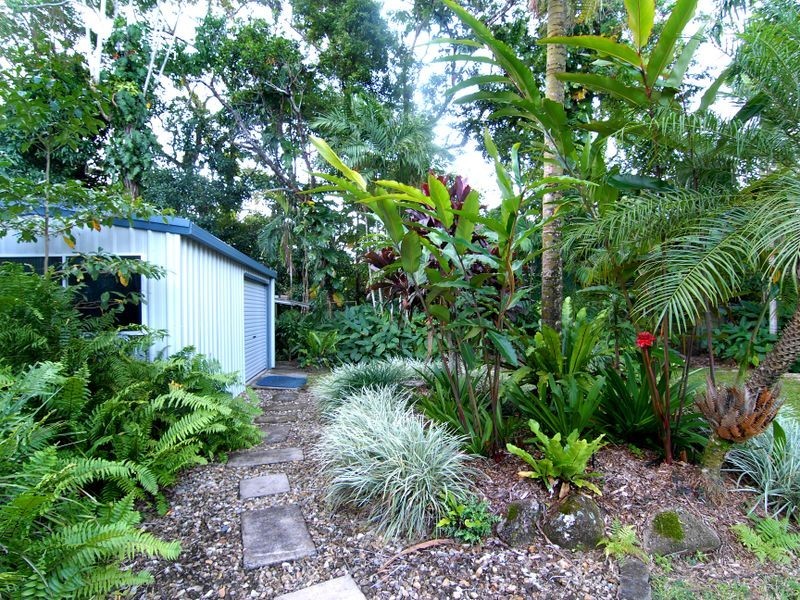 22 Bolton Street, Whitfield QLD 4870