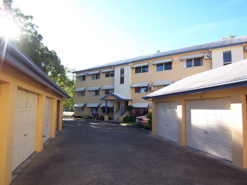 8/35 Greenslopes Street, Edge Hill QLD 4870