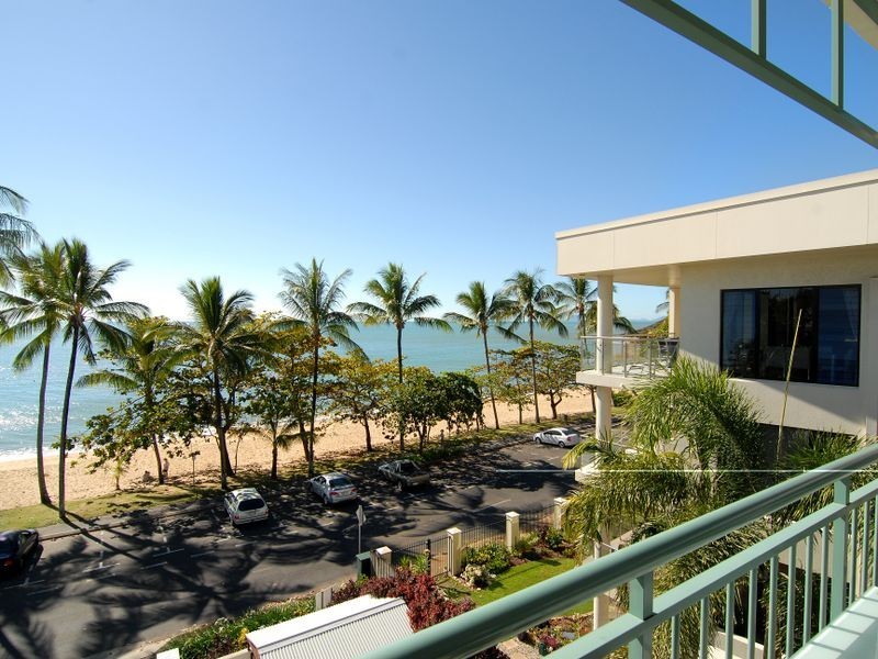 9/39-43 Vasey Esplanade, Trinity Beach QLD 4879