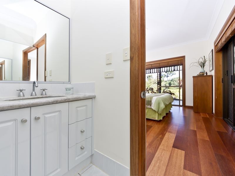 77 Kelly Road, Kuranda QLD 4881