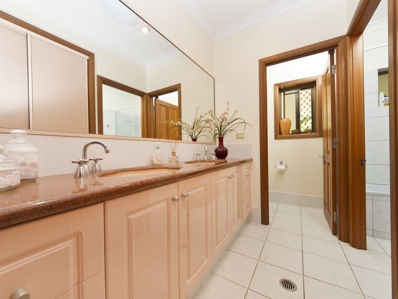 77 Kelly Road, Kuranda QLD 4881