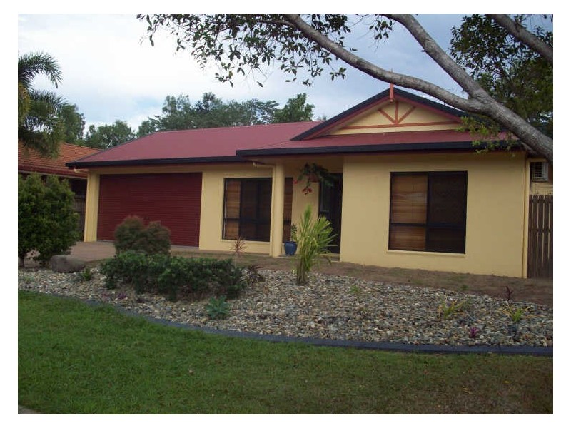 27 Opaline Street, Brinsmead QLD 4870