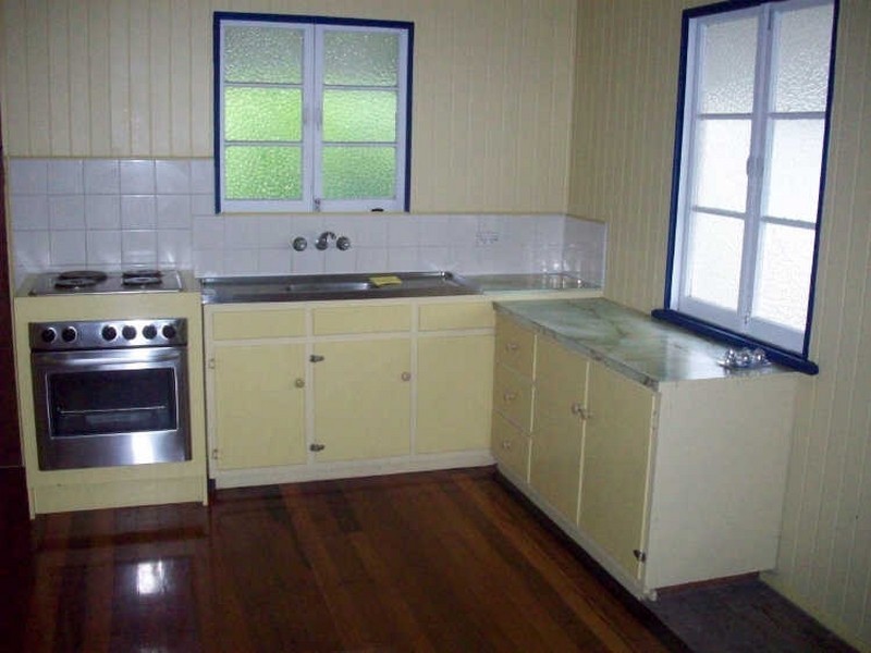 13 Allan Street, Bungalow QLD 4870