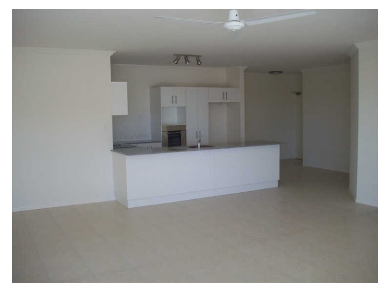 14/15 Minnie Street, Cairns QLD 4870