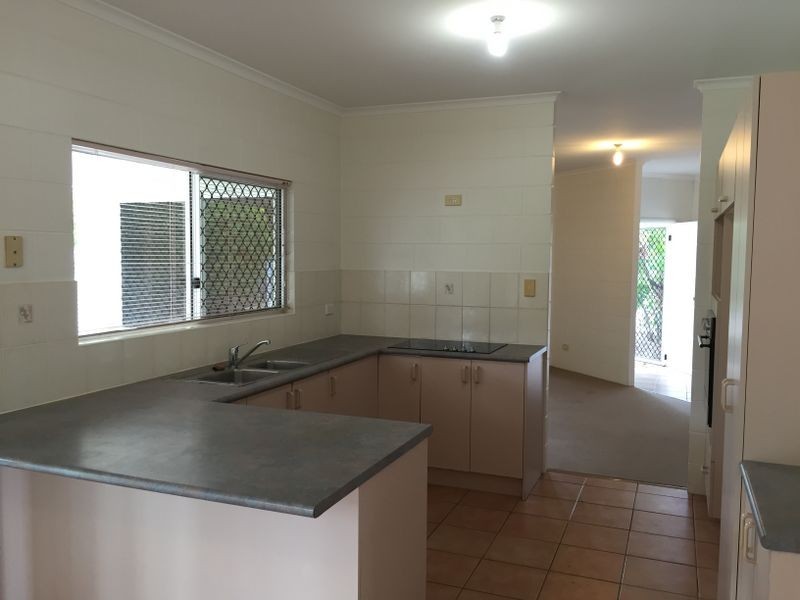10 Dolphin Close, Kewarra Beach QLD 4879