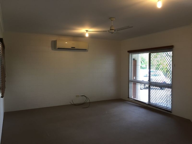 10 Dolphin Close, Kewarra Beach QLD 4879